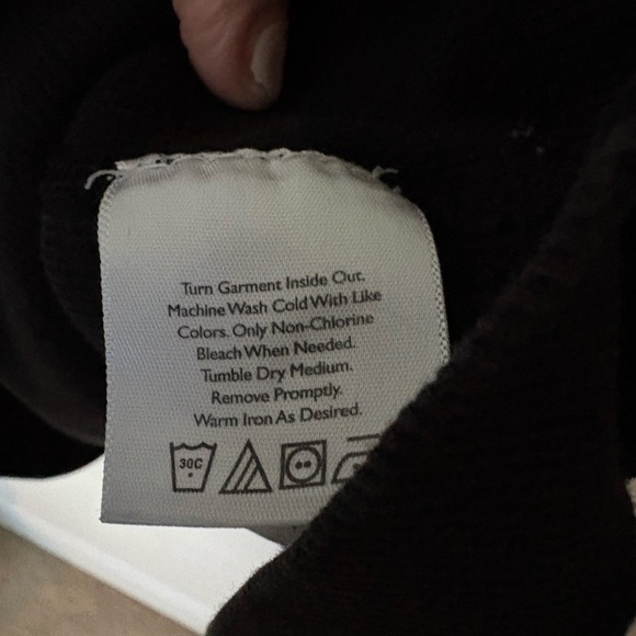 Eddie Bauer womens Size L Black Ribbed V Neck 3/4 Sleeve Top - Picture 3 of 5